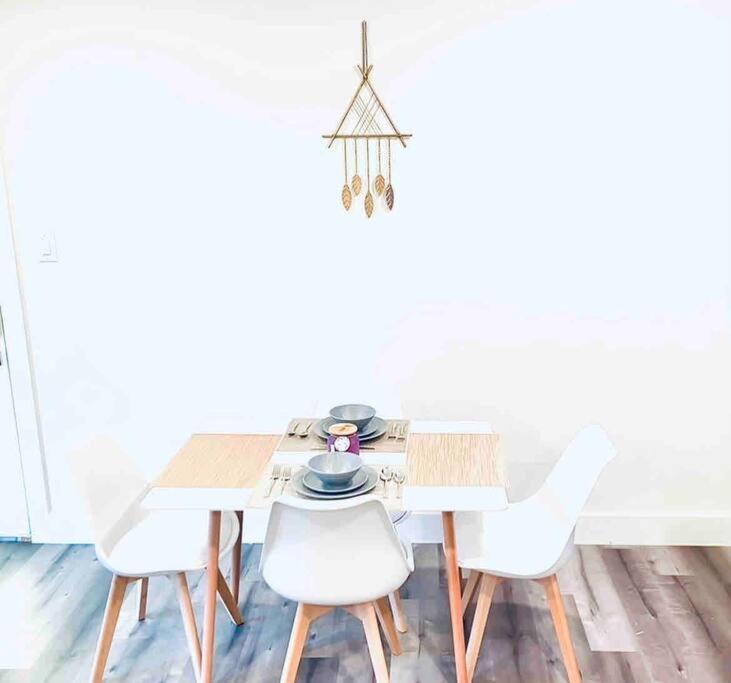 Luxe Travel Retreat Near Deep Ellum Διαμέρισμα Ντάλλας Εξωτερικό φωτογραφία